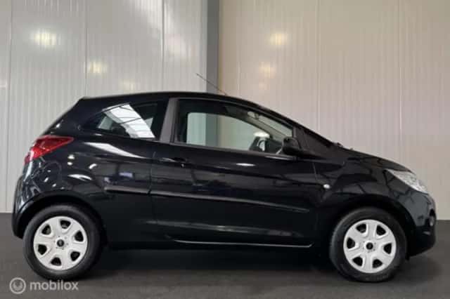 Ford Ka (2014) thumbnail 5