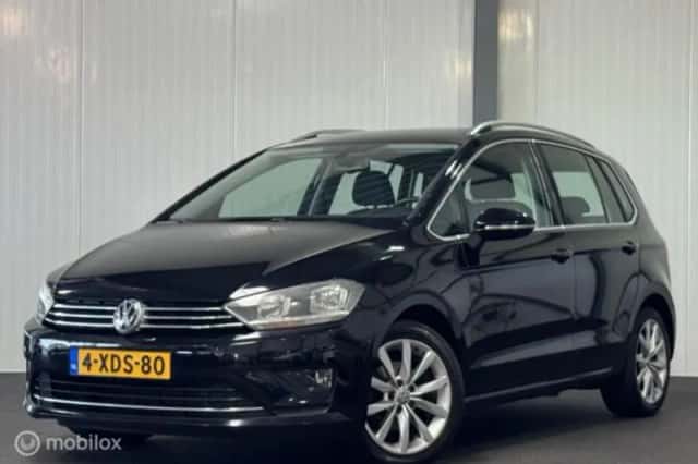 Volkswagen Golf (2014) thumbnail 1