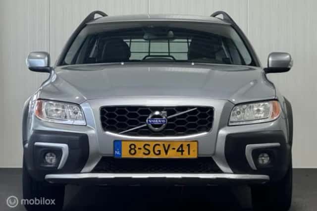 Volvo XC70 (2013) thumbnail 4