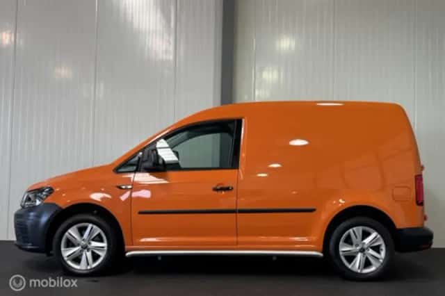 Volkswagen Caddy (2020) thumbnail 3