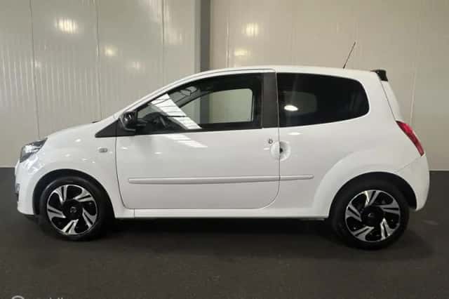 Renault Twingo (2013) thumbnail 2