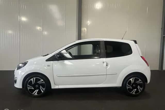Renault Twingo (2013) thumbnail 2