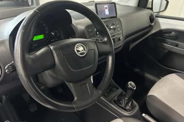Škoda Citigo (2012) thumbnail 5