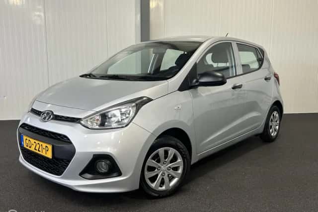 Hyundai i10 (2015) thumbnail 1