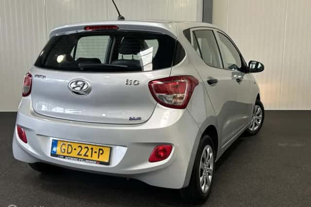 Hyundai i10 (2015) thumbnail 5
