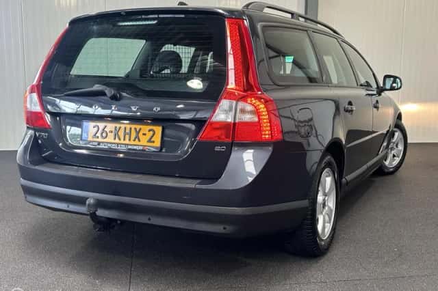 Volvo V70 (2009) thumbnail 5