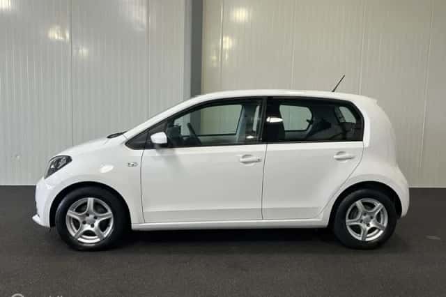 SEAT Mii (2019) thumbnail 2
