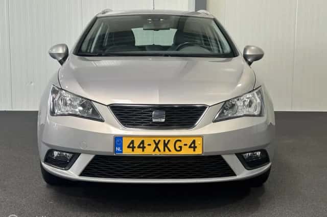 SEAT Ibiza (2012) thumbnail 3