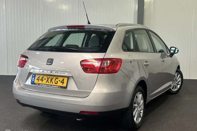 SEAT Ibiza (2012) thumbnail 5