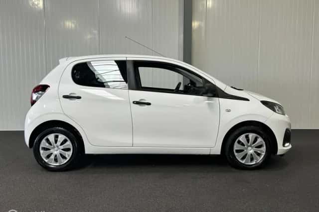 Peugeot 108 (2015) thumbnail 4