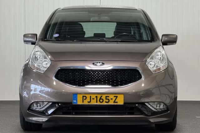 Kia Venga (2017) thumbnail 4