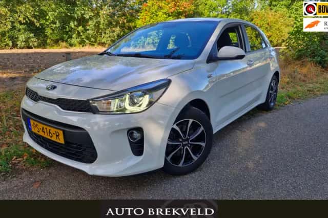 Kia Rio (2017) thumbnail 1
