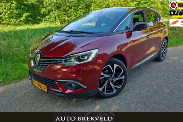 Renault Scénic (2017) thumbnail 2