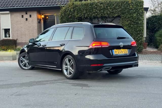 Volkswagen Golf (2020) thumbnail 6