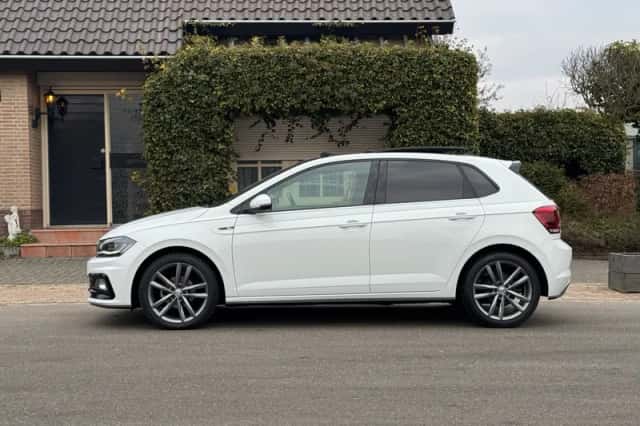Volkswagen Polo (2020) thumbnail 3