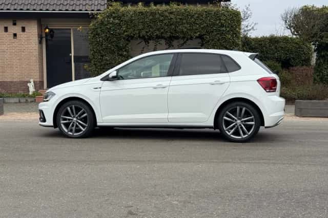 Volkswagen Polo (2020) thumbnail 4