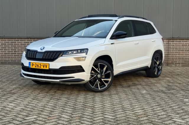 Škoda Karoq (2019) thumbnail 2