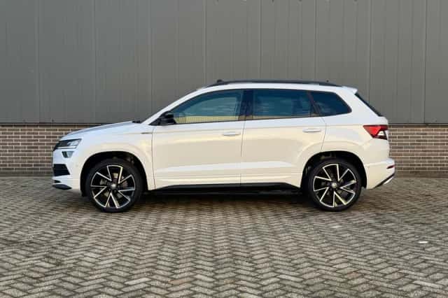 Škoda Karoq (2019) thumbnail 3