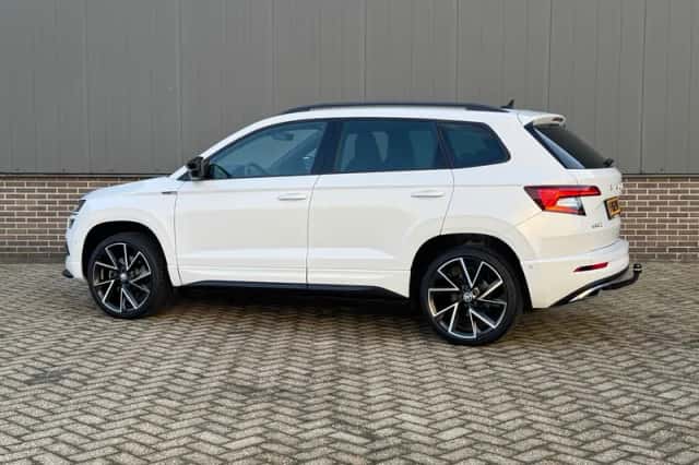 Škoda Karoq (2019) thumbnail 4
