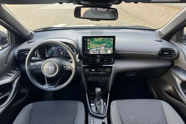 Toyota Yaris Cross (2025) thumbnail 6