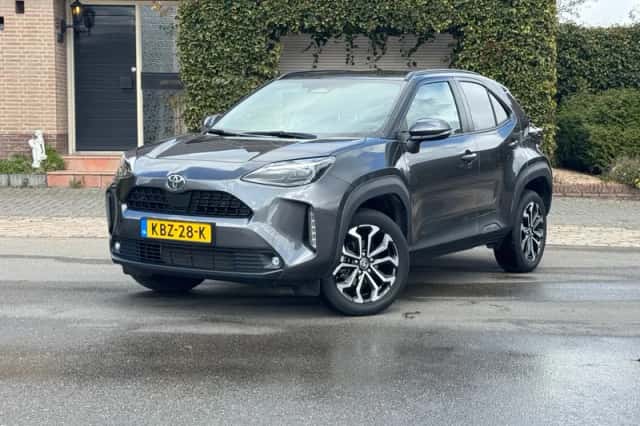 Toyota Yaris Cross (2025) thumbnail 2