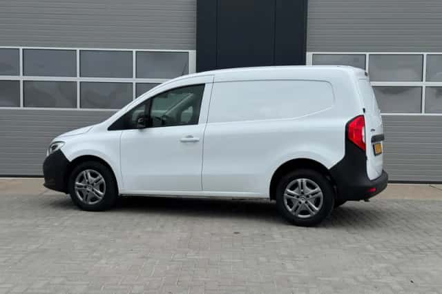 Mercedes-Benz Citan (2021) thumbnail 4