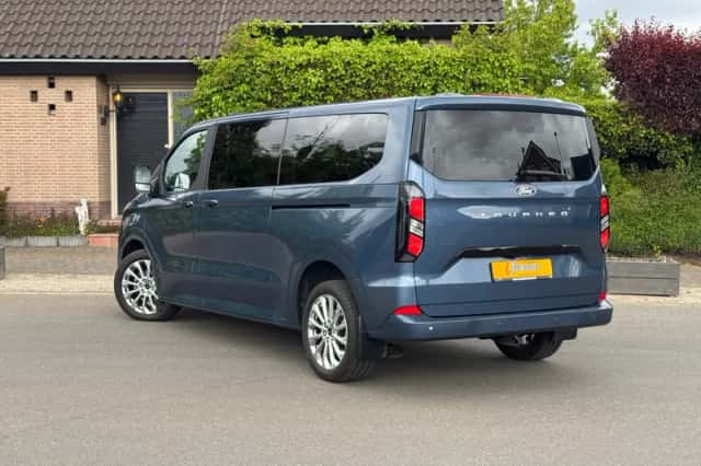Ford Transit Custom (2023) thumbnail 5