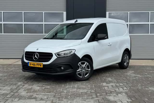 Mercedes-Benz Citan (2024) thumbnail 1