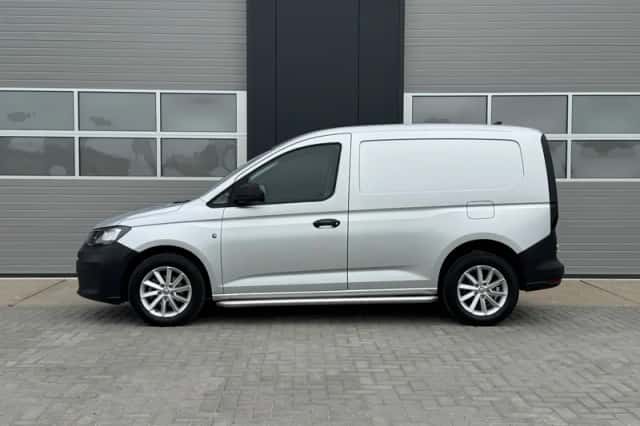Volkswagen Caddy (2021) thumbnail 3