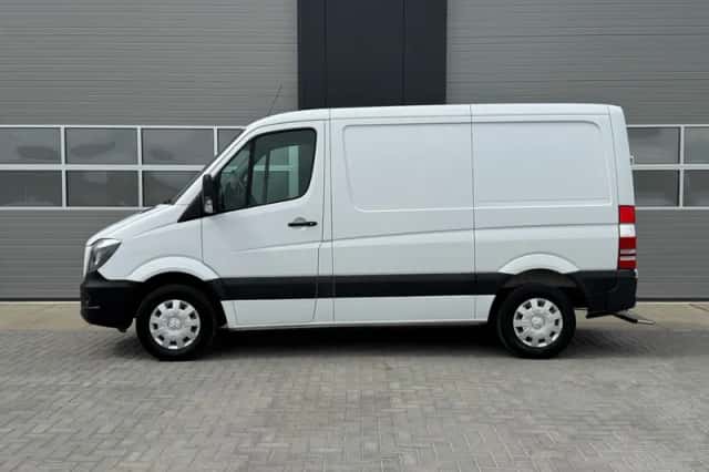 Mercedes-Benz Sprinter (2017) thumbnail 3