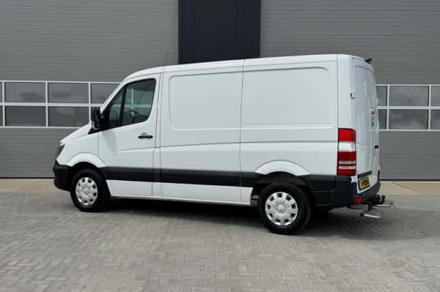Mercedes-Benz Sprinter (2017) thumbnail 4