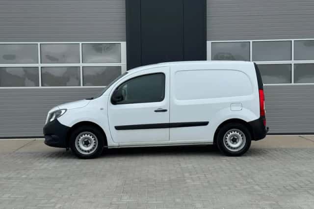 Mercedes-Benz Citan (2019) thumbnail 3