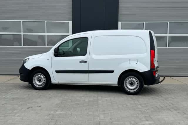 Mercedes-Benz Citan (2019) thumbnail 4