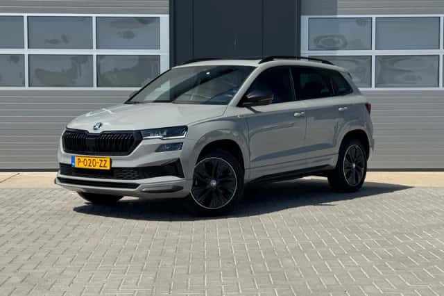 Škoda Karoq (2022) thumbnail 2
