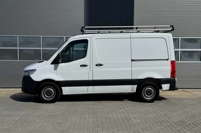 Mercedes-Benz Sprinter (2020) thumbnail 3
