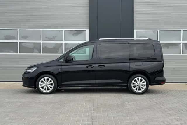 Volkswagen Caddy Maxi (2023) thumbnail 3