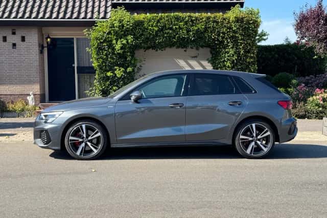 Audi A3 (2022) thumbnail 3