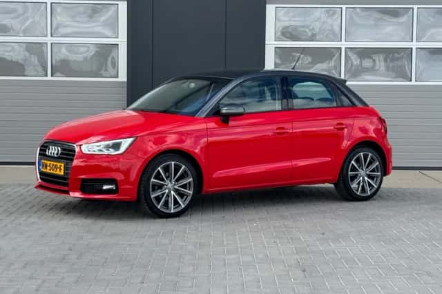 Audi A1 (2015) thumbnail 1