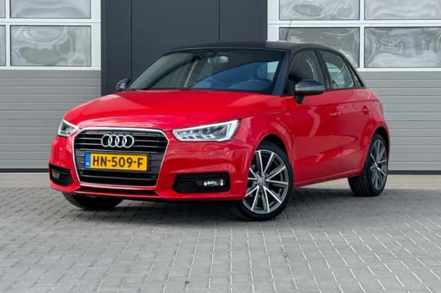 Audi A1 (2015) thumbnail 2