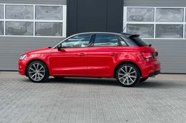 Audi A1 (2015) thumbnail 4