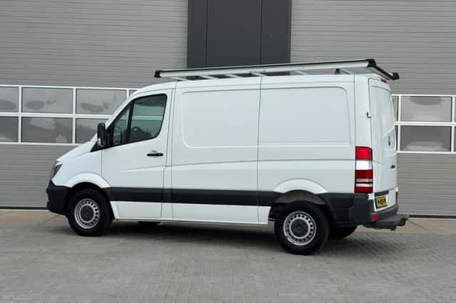 Mercedes-Benz Sprinter (2018) thumbnail 3