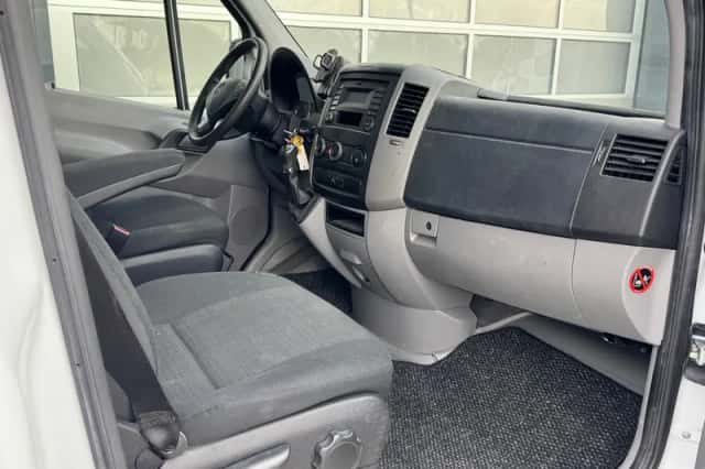 Mercedes-Benz Sprinter (2018) thumbnail 6