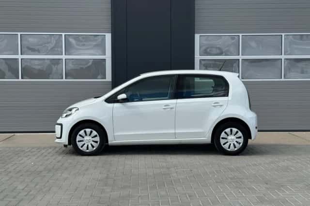 Volkswagen Up (2020) thumbnail 3