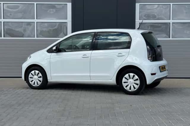Volkswagen Up (2020) thumbnail 4