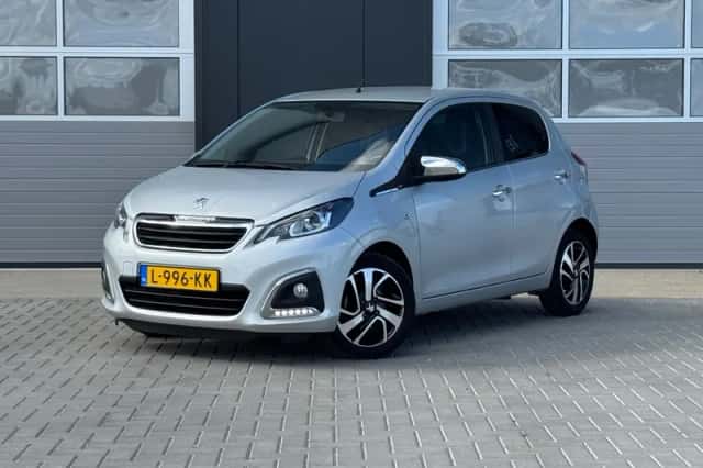 Peugeot 108 (2021) thumbnail 2