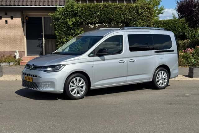 Volkswagen Caddy Maxi (2023) thumbnail 2