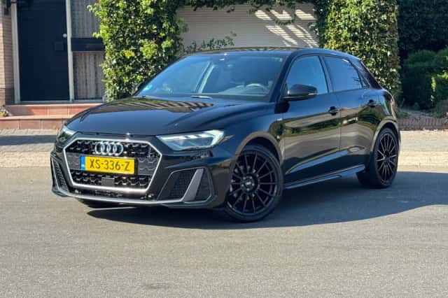 Audi A1 (2019) thumbnail 2