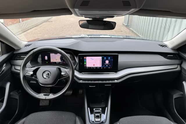 Škoda Octavia (2024) thumbnail 6