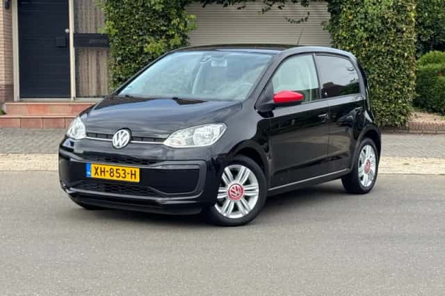 Volkswagen Up (2019) thumbnail 1