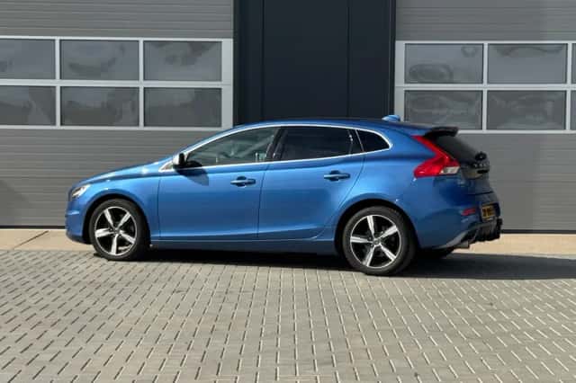 Volvo V40 (2019) thumbnail 4